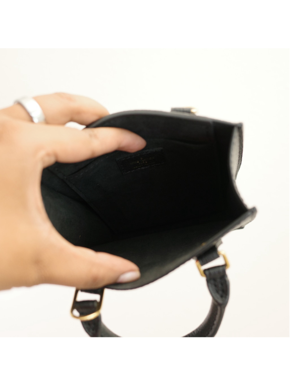 LOUIS VUITTON Petit Sac Plat Black Empreinte Leather - Picture 6 of 11